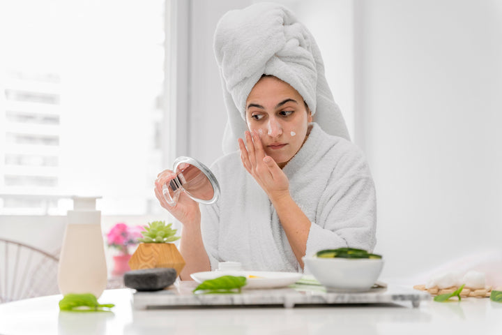 Ingredients to Love (and Avoid): What’s Really in Your Skincare?